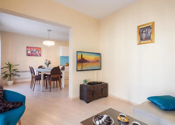 Exclusive Center Apartments